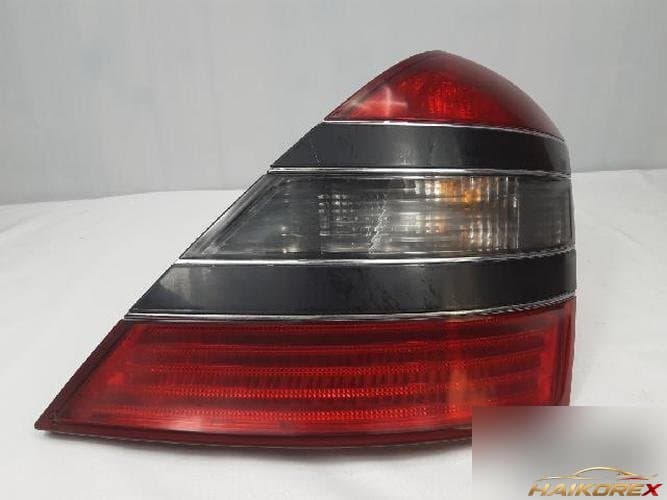 Mercedes-Benz S-Class 2006 — задний фонарь правый (наружный)
