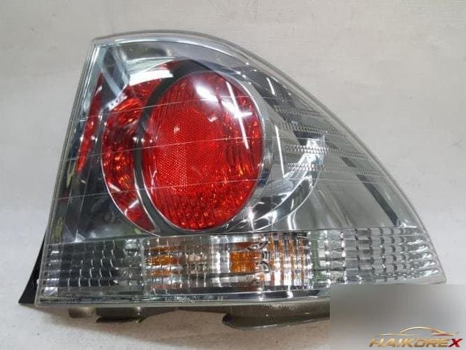 Lexus IS 2003 — фонарь задний правый