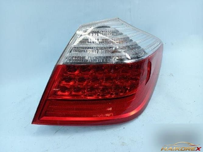 Hyundai Genesis 2010 — фонарь задний правый внешний 3
