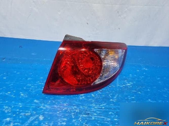 Hyundai Santa Fe 2006 — фара задняя правая 92402-2B000