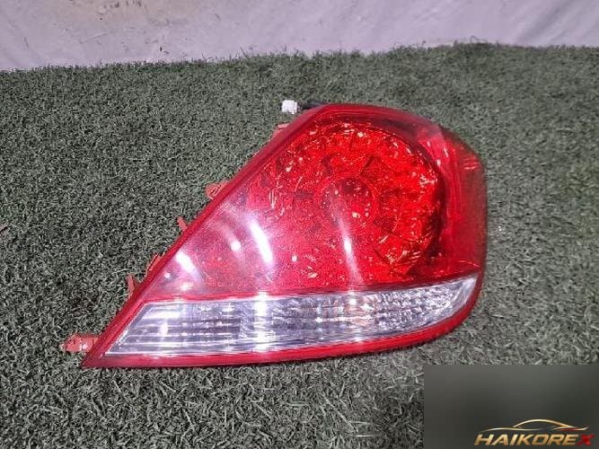 Honda Legend 2007 — фонарь задний правый