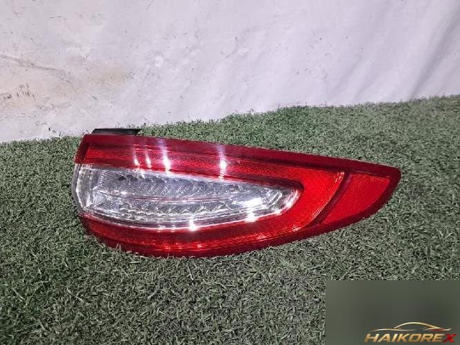 Ford Mondeo 2015 — фара задняя правая