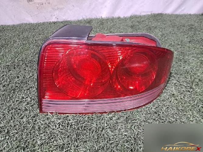 Hyundai Sonata 2003 — фара задняя правая 1