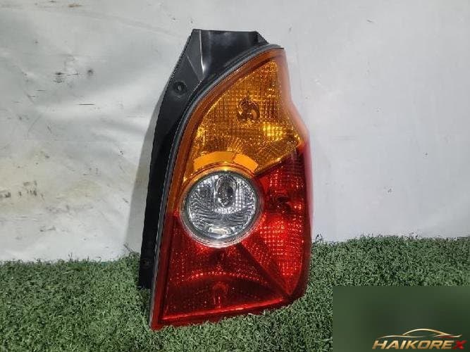 Hyundai Terracan 2001 — задний фонарь правый (наружный) 92402 H1010