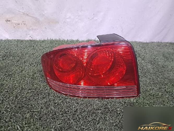 Hyundai Sonata 2004 — фара задняя правая 92402 3D000 1