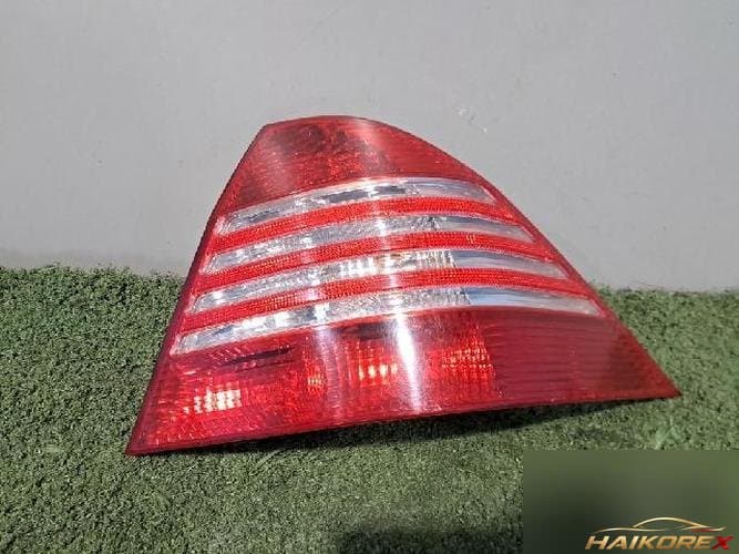 Mercedes-Benz S-Class 2005 — фара задняя правая 265