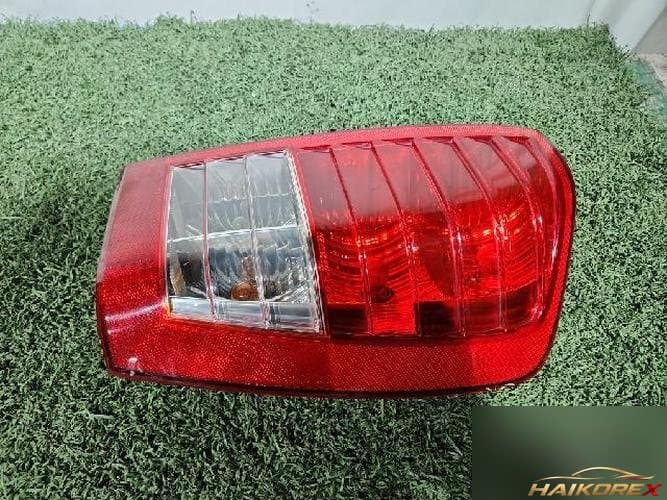 Kia Carnival 2013 — фара задняя правая 92402 4J000