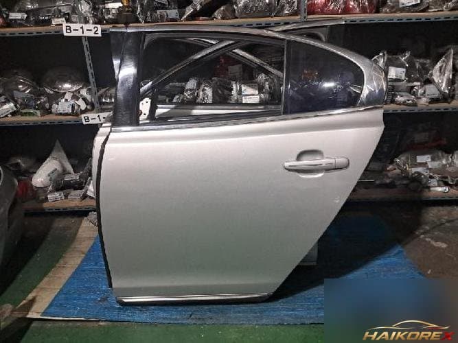 Ford MKS 2009 — дверь задняя левая