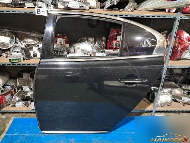 Ford MKS 2011 — дверь задняя левая