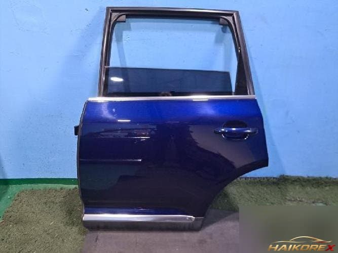 Volkswagen Touareg 2006 — дверь задняя левая