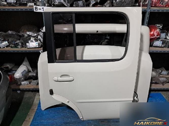 Nissan Cube 2003 — дверь задняя левая
