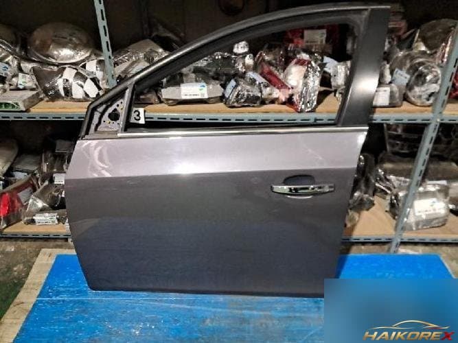 Chevrolet Cruze 2013 — передняя дверь левая