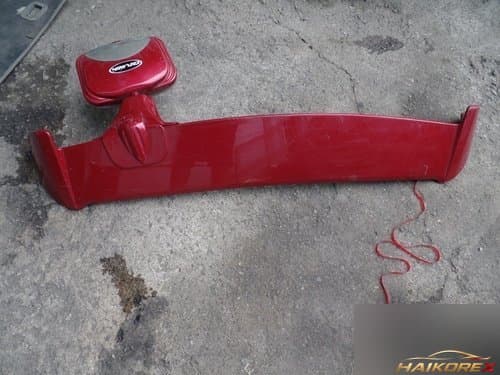 Спойлер крышки багажника Trajet XG