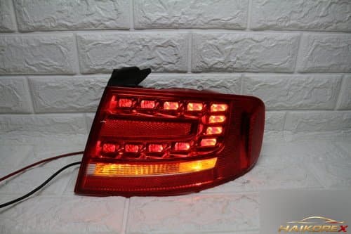 Фонарь задний правый Audi A4 B8 8K5945096K