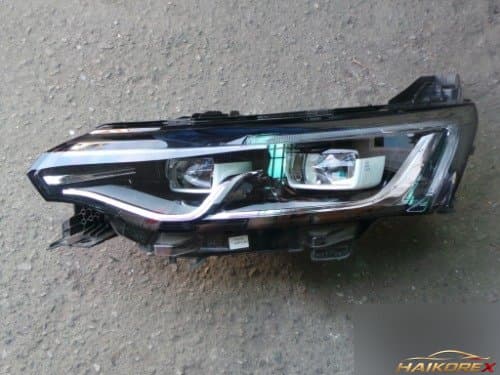 Фара передняя левая LED 260606722R
