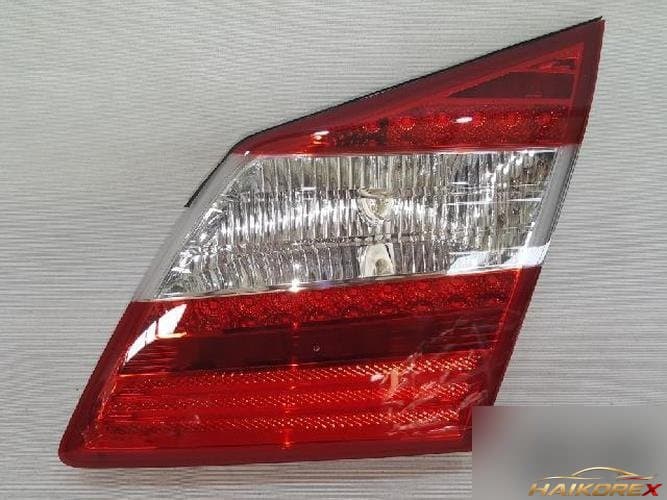 Hyundai Genesis 2013 — фара задняя внутренняя правая 924043M220