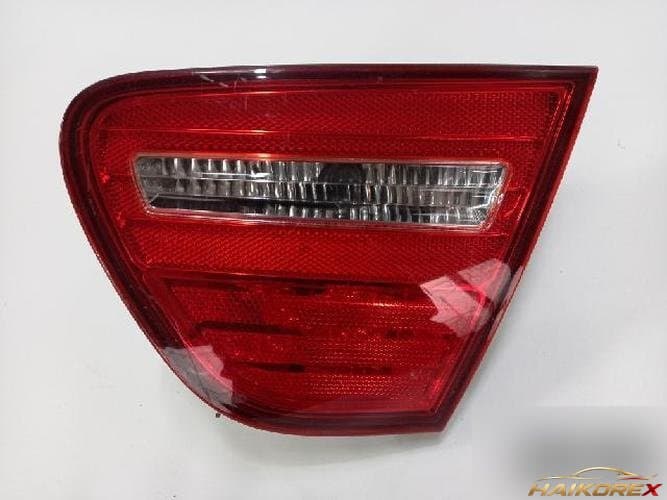 Hyundai Avante 2008 — фонарь задний правый внутренний 1