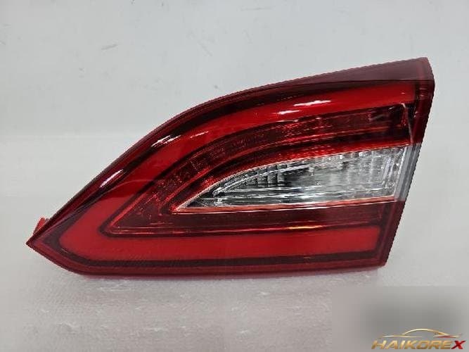 Hyundai i30 2016 — фонарь задний правый внутренний 92404 A6300 2