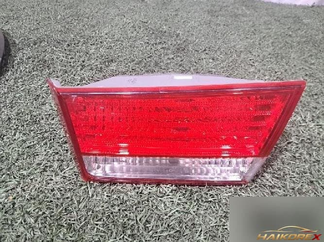 Hyundai Sonata 2009 — фара задняя правая внутренняя 1