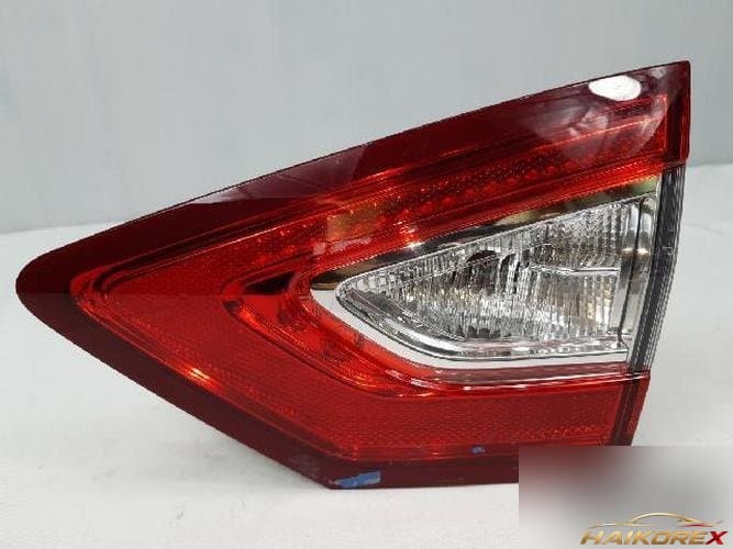 Ford Mondeo 2016 — фонарь задний правый внутренний LED 4-контактный