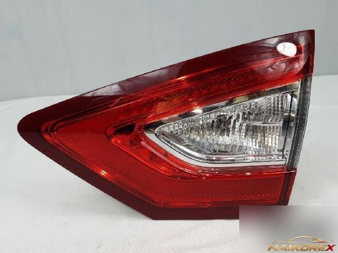Ford Mondeo 2016 — фонарь задний внутренний правый LED