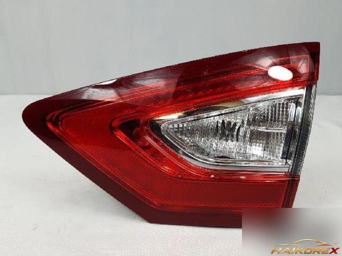 Ford Mondeo 2016 — фонарь задний внутренний правый