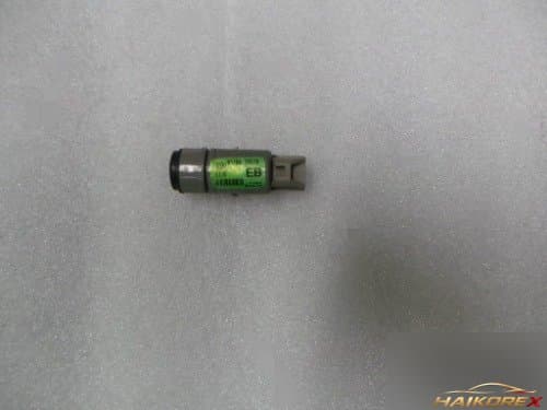 Датчик парковки передний 957003R120EB