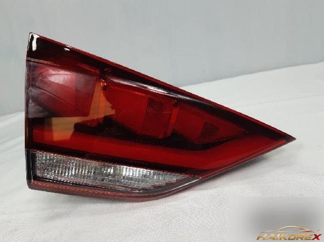 Hyundai Genesis 2015 — фонарь задний внутренний левый 92403-B1 2