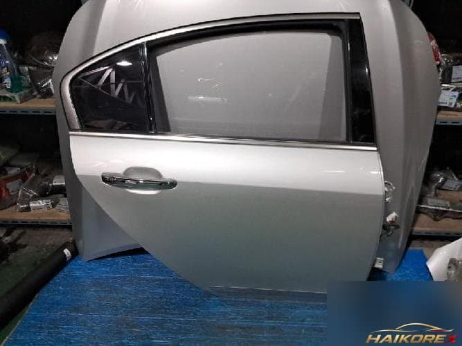 Hyundai Genesis 2013 — дверь задняя правая