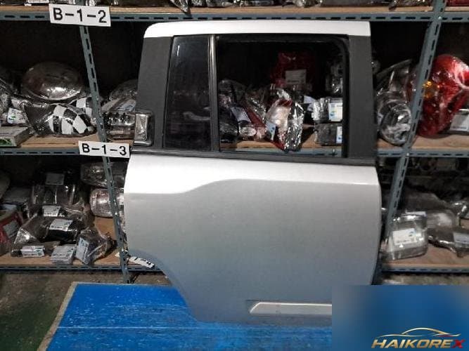 Jeep Compass 2010 — дверь задняя правая