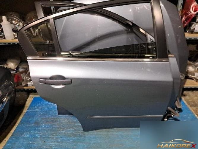 Nissan Altima 2011 — задняя дверь правая