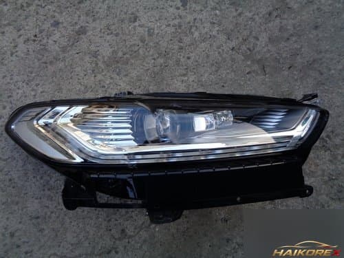 Фара передняя правая HID ES7313D154AE