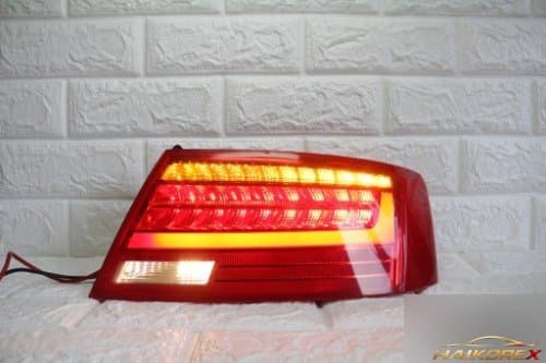 Задний фонарь правый внешний Audi A5 8T 8T8945096F