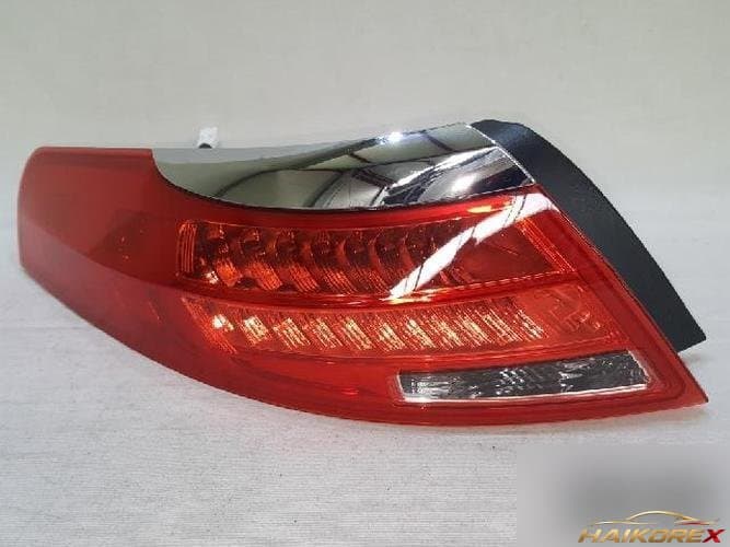 Renault SM7 2013 — задний фонарь левый внешний 265558768R