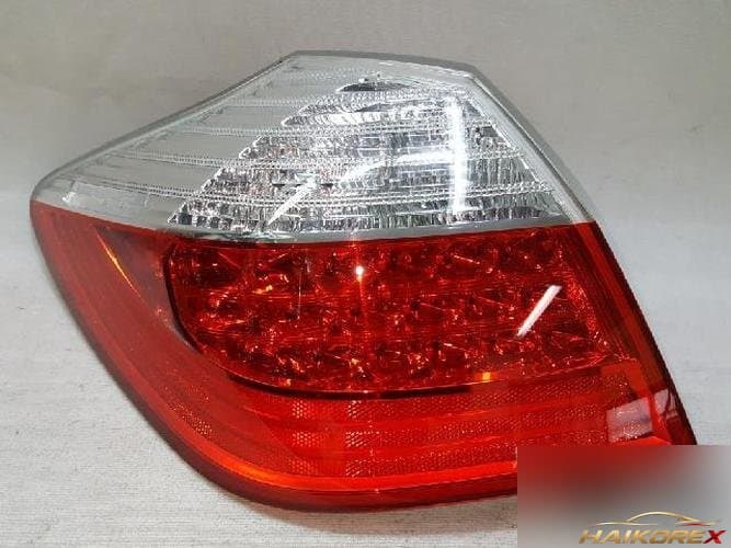 Hyundai Genesis 2010 — фонарь задний левый наружный 924013M0