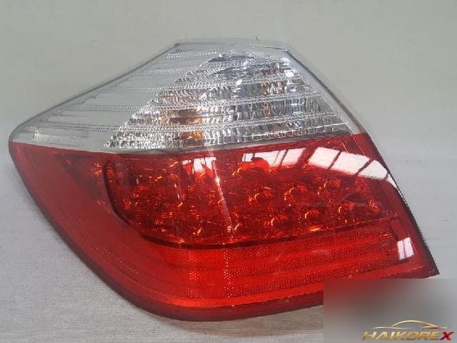 Hyundai Genesis 2011 — фонарь задний левый наружный 92401 3M0