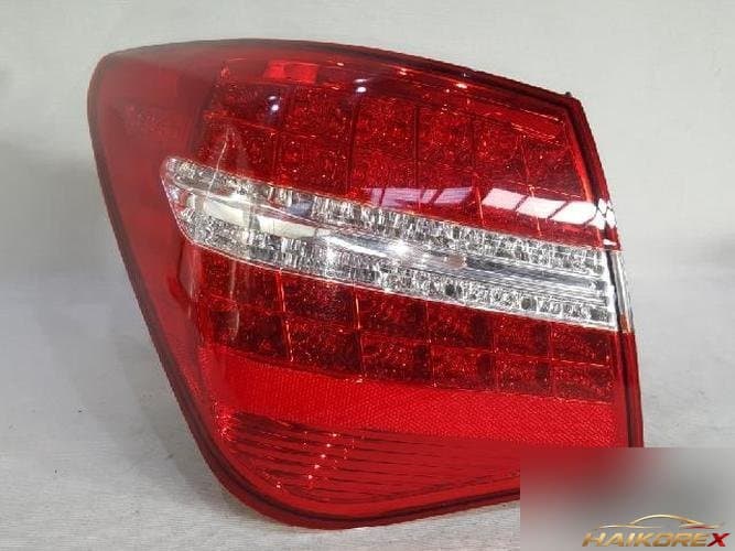 Chevrolet Cruze 2012 — задний фонарь левый наружный