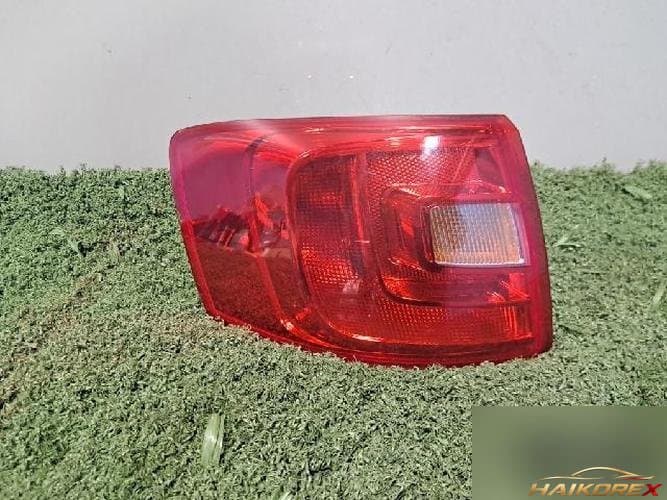 Volkswagen Jetta 2013 — задний фонарь левый (внешний) 3