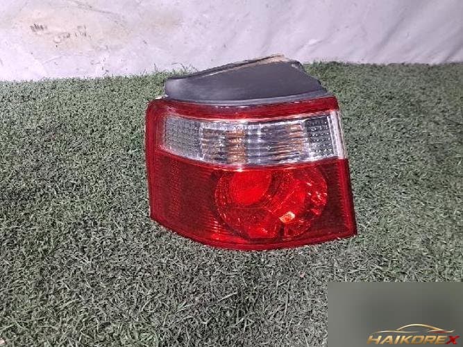 Kia Sorento 2006 — задний фонарь левый (внешний)