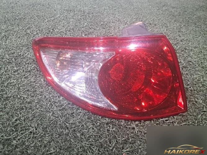 Hyundai Santa Fe 2011 — фонарь задний левый наружный