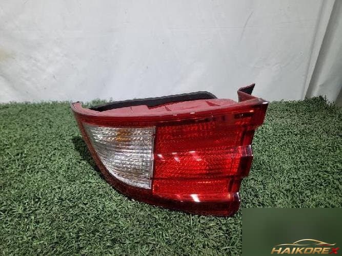 Kia Optima 2002 — фонарь задний левый (наружный) 92411 3C070