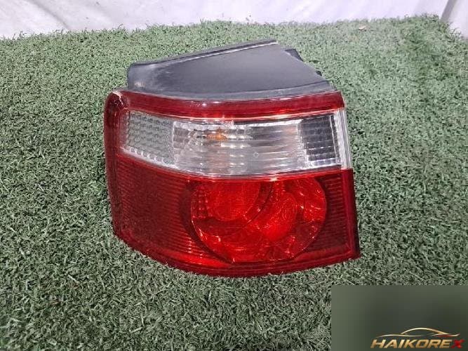 Kia Carens 2003 — задний фонарь левый внешний 0K2FB 51160 1