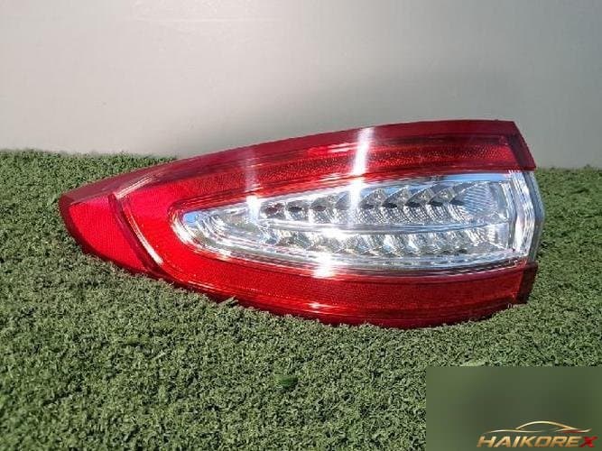 Ford Mondeo 2015 — задний фонарь левый (наружный)