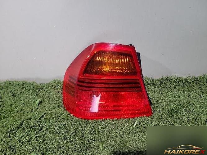 BMW 3 Series 2007 — фонарь задний левый наружный 458