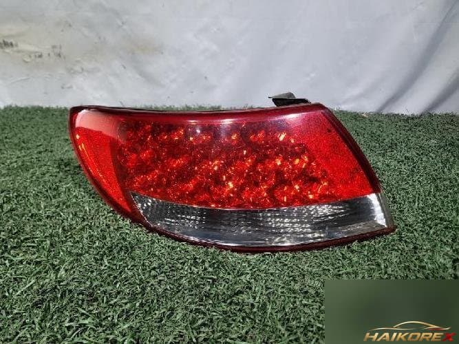 Hyundai Grandeur 2009 — фонарь задний левый наружный