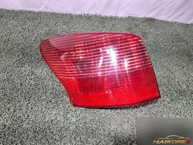 Peugeot 407 2006 — фонарь задний левый наружный