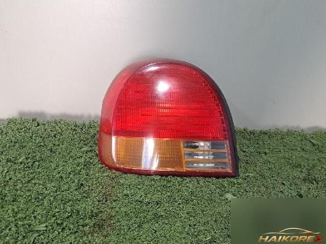 Hyundai Sonata 1998 — задний фонарь левый наружный 92401 38000