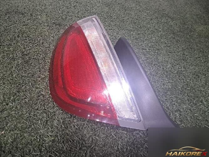 Ford MKS 2009 — задний фонарь левый наружный 2