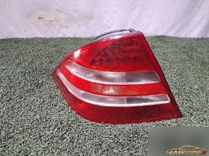 Mercedes-Benz S-Class 2000 — задний фонарь левый (внешний)