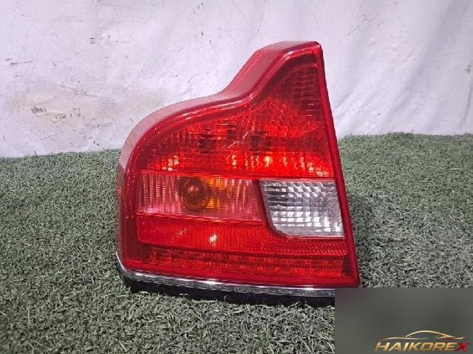 Volvo S80 2004 — задний фонарь левый внешний 1